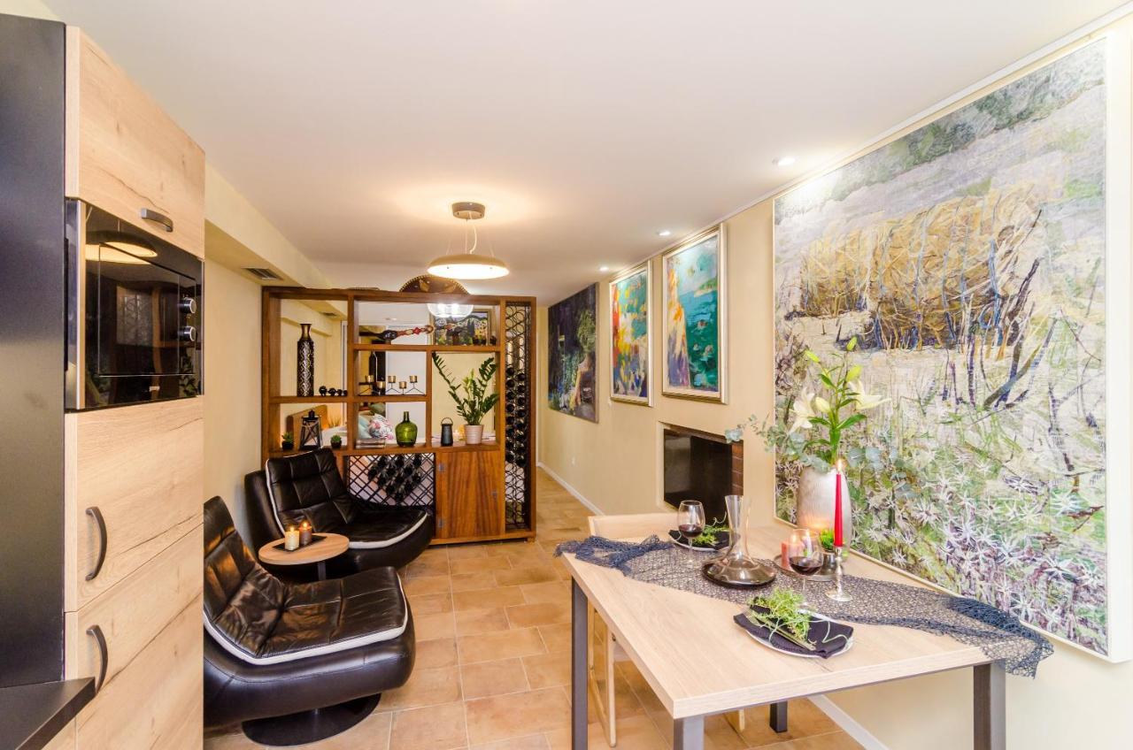Apartment City Getaway ดูบรอฟนิก ภายนอก รูปภาพ